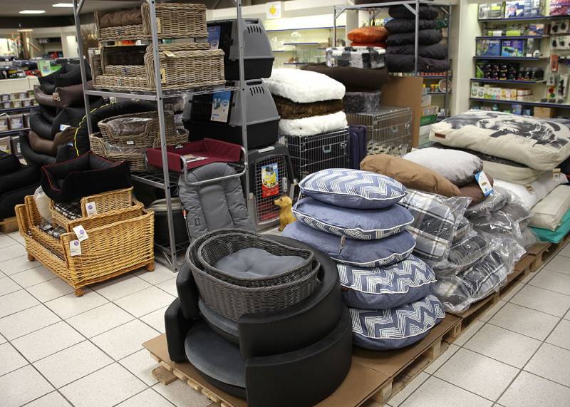 Hondenmanden en dierverblijven in dierenspeciaalzaak Lichtenvoorde, Gunnewick Tuin en Dier